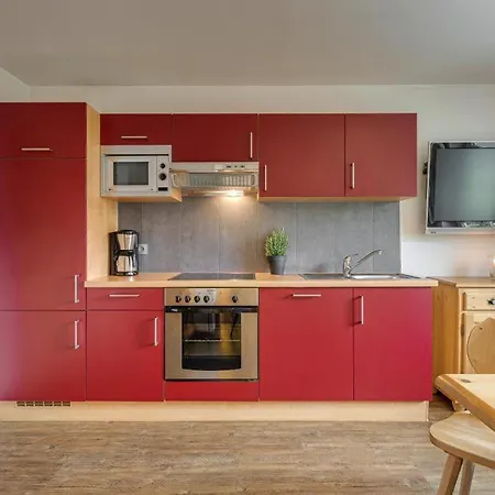In With A Shared Wellness Apartment
