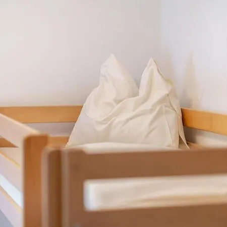 In With A Shared Wellness Apartment Fuegen